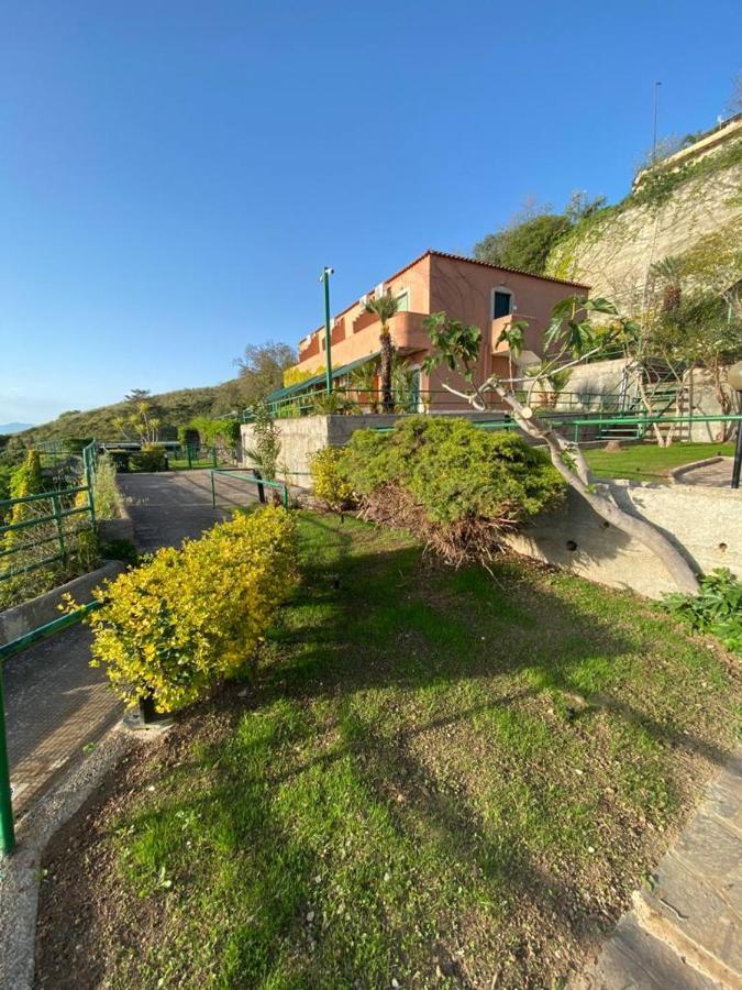 Le Terrazze Aparthotel Agropoli Bagian luar foto